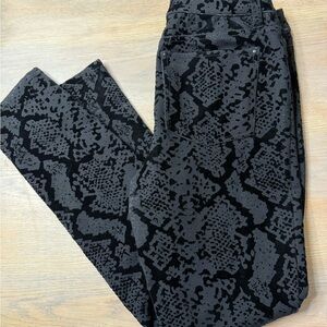 Black and Gray Patterned Pants